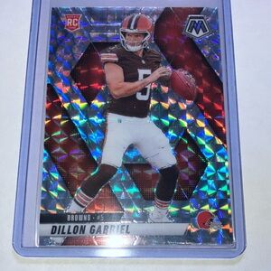 2025 Panini Mosaic Dillon Gabriel Cleveland Browns PRIZM Rookie Football Card RC